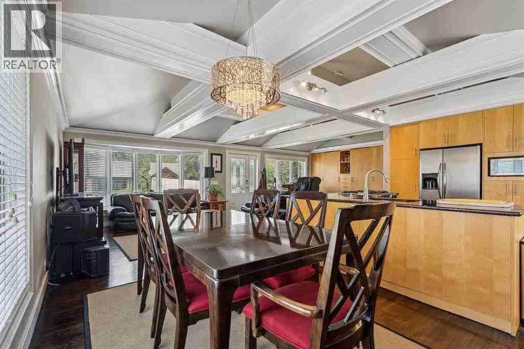 25 Manor Rd Sw - Photo 2 of 24