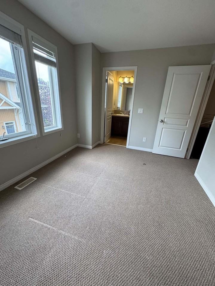 305 Auburn Bay Sq Se - Photo 2 of 26