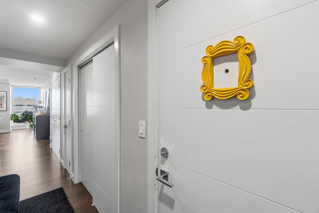 10238 Ultima Tower - Photo 2 of 24
