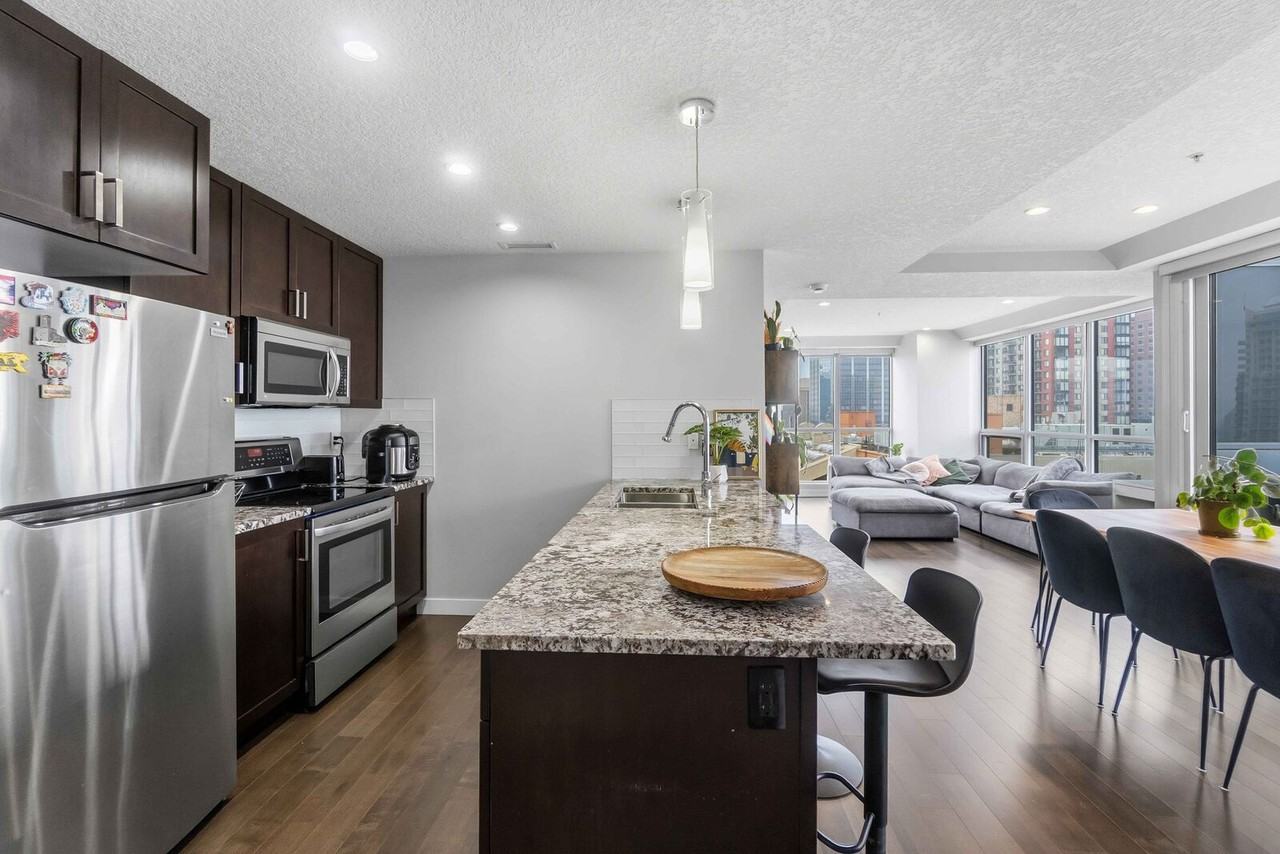 10238 Ultima Tower - Photo 4 of 24
