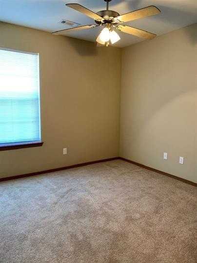 4207 Sw Broadstone Ave #2 - Photo 7 of 11