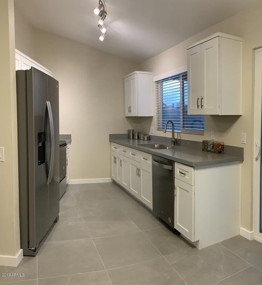 3014 W Runion Dr - Photo 5 of 13