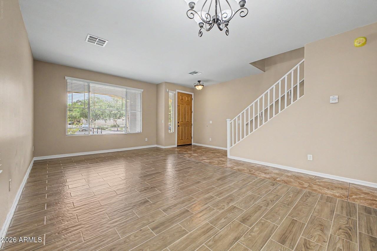 15155 N 145th Ave - Photo 3 of 34
