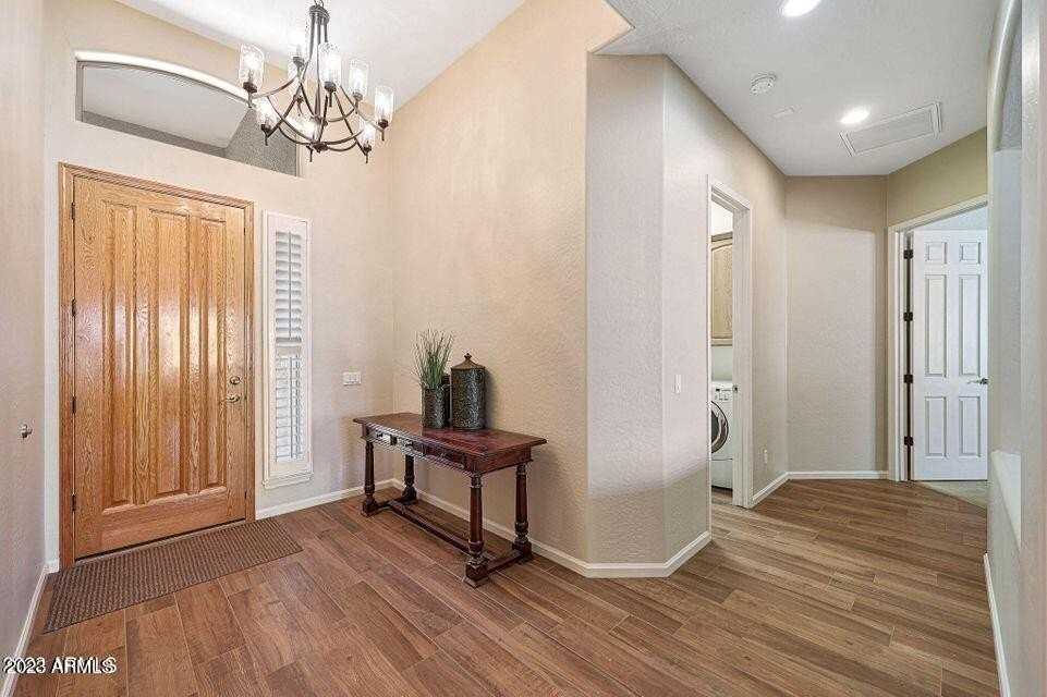 9773 S 183rd Dr - Photo 4 of 45