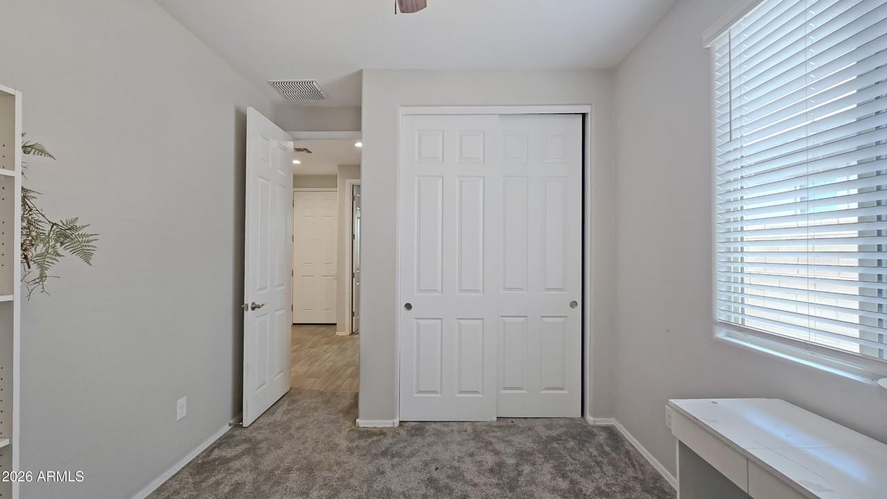 W Cottontail Ln - Photo 7 of 30