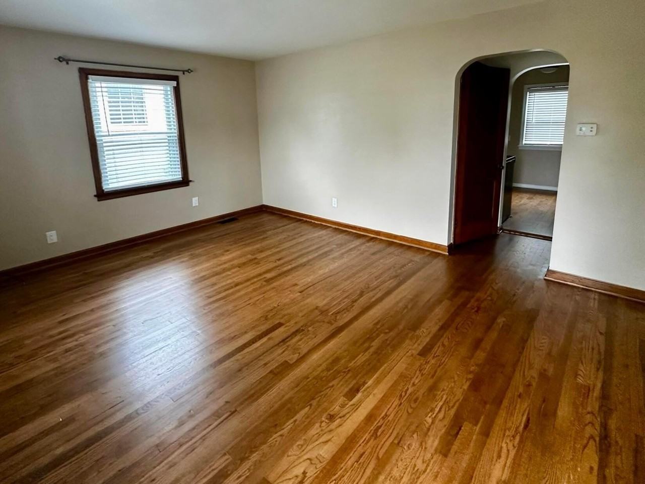 2778 Bellwood Ave - Photo 2 of 19