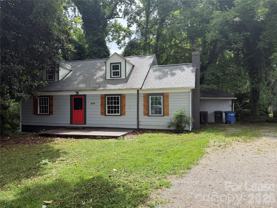 449 N Center St - Photo 1 of 1