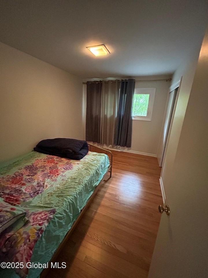 118 Kenosha St - Photo 5 of 15