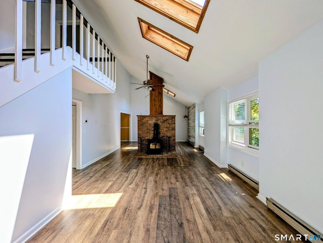 6 Taagan St - Photo 4 of 21