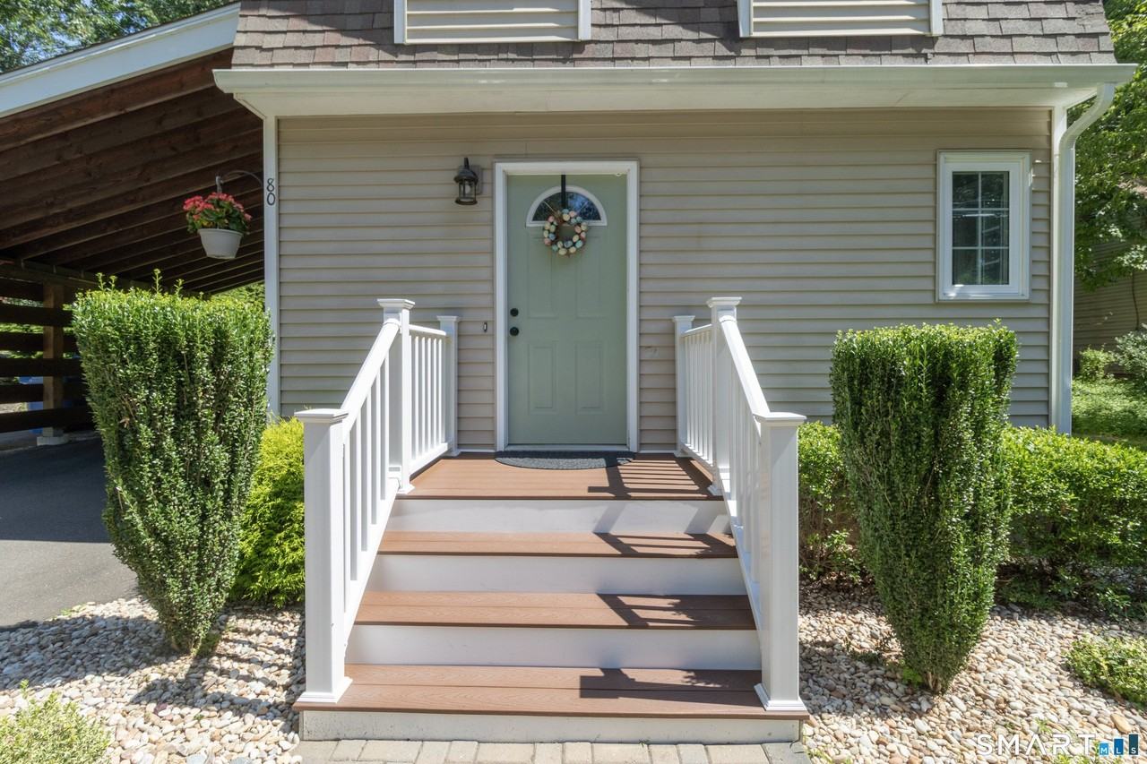 80 River Rd - Photo 3 of 18