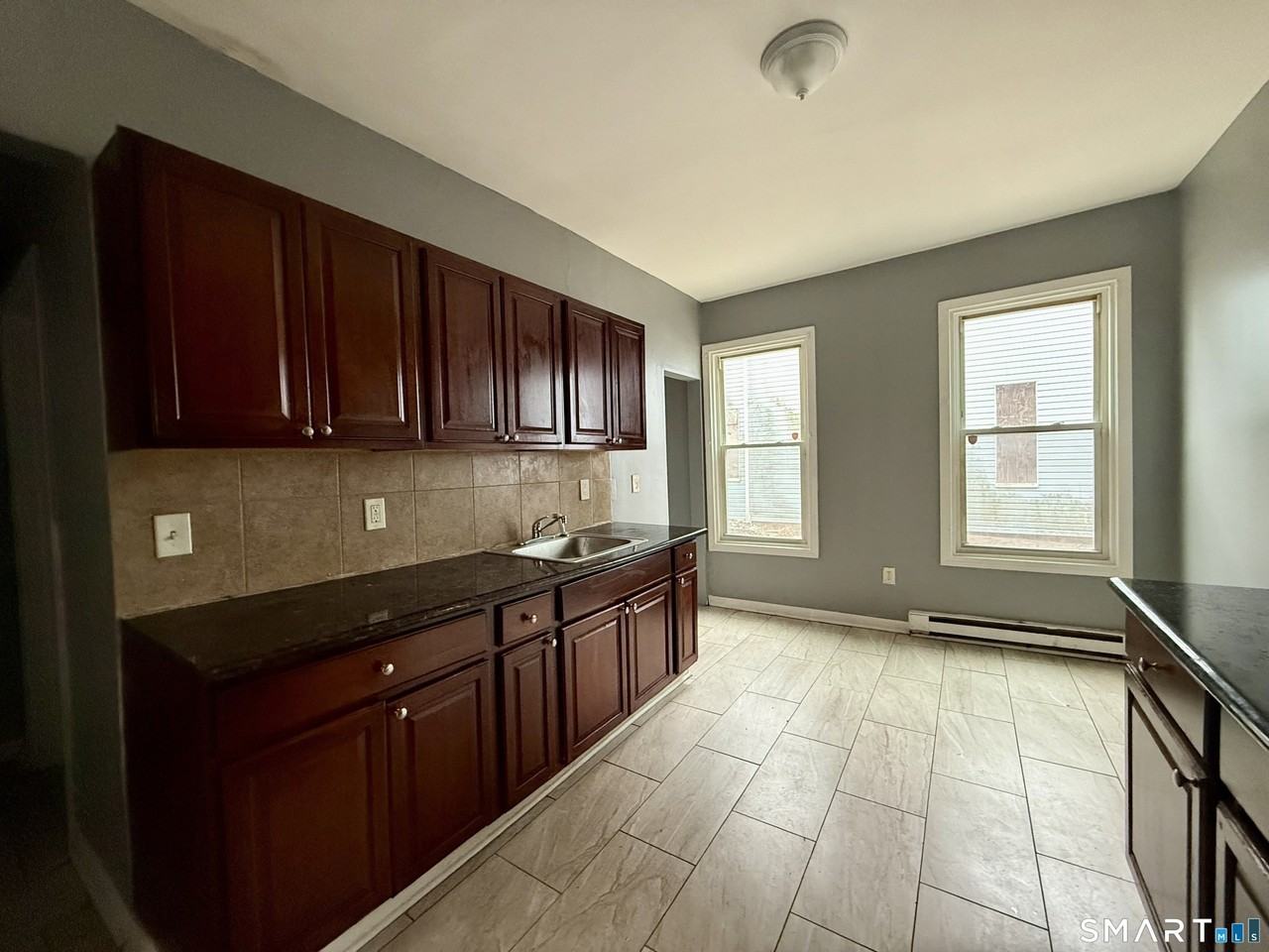 72 Burton St #1 - Photo 3 of 14