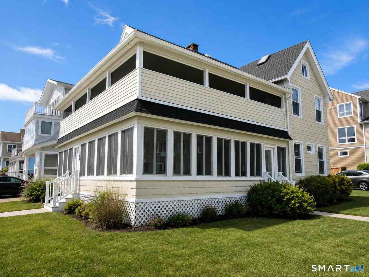 48 Beach Ave - Photo 4 of 18