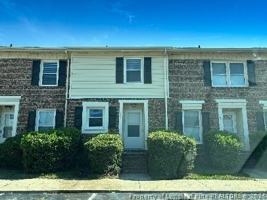 featured image of 422 Kirkcaldy Ct