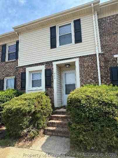 422 Kirkcaldy Ct - Photo 2 of 18
