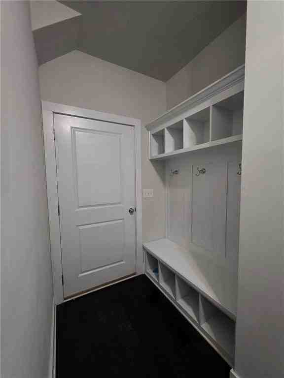 3779 Oxford Cir - Photo 3 of 22