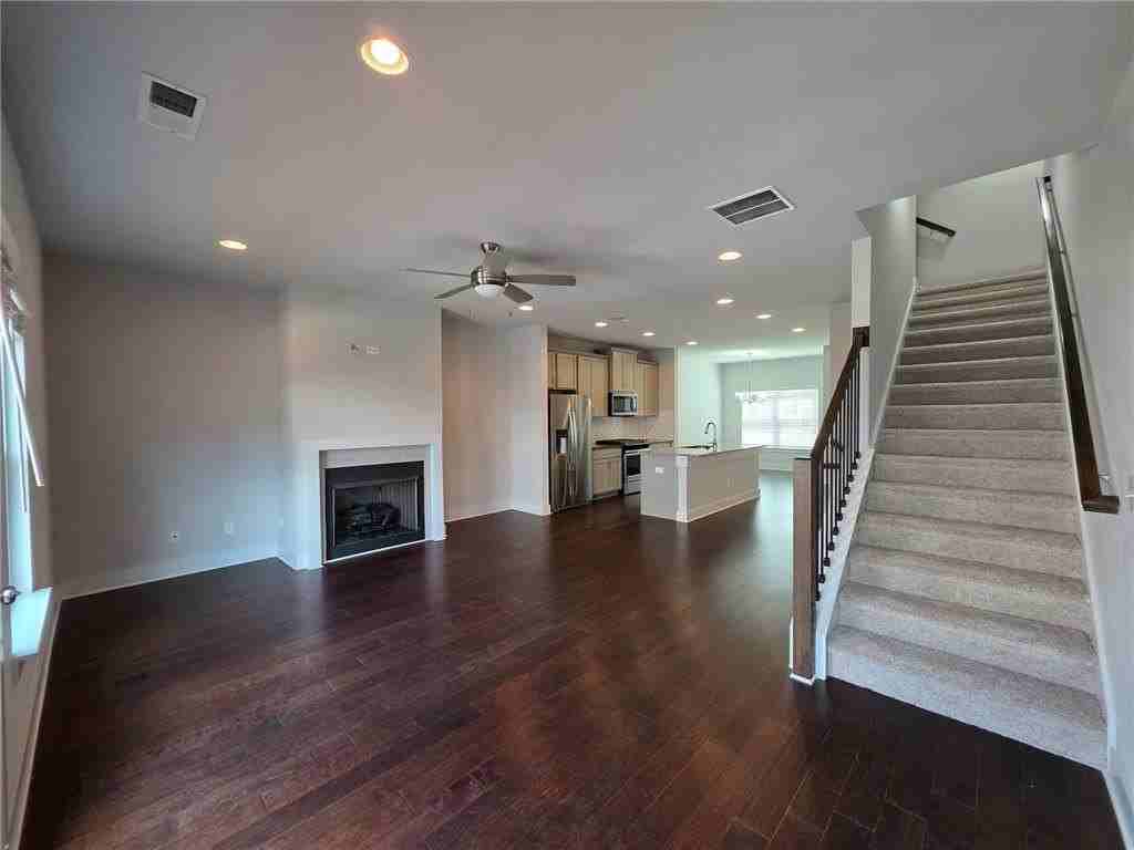 3779 Oxford Cir - Photo 6 of 22