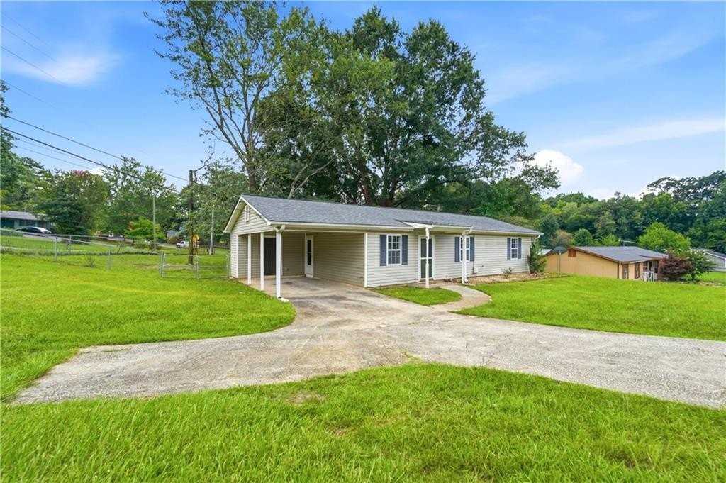 3641 Macedonia Rd - Photo 2 of 17