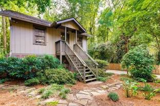 203 E Davis UNIT B Street - Photo 1 of 1