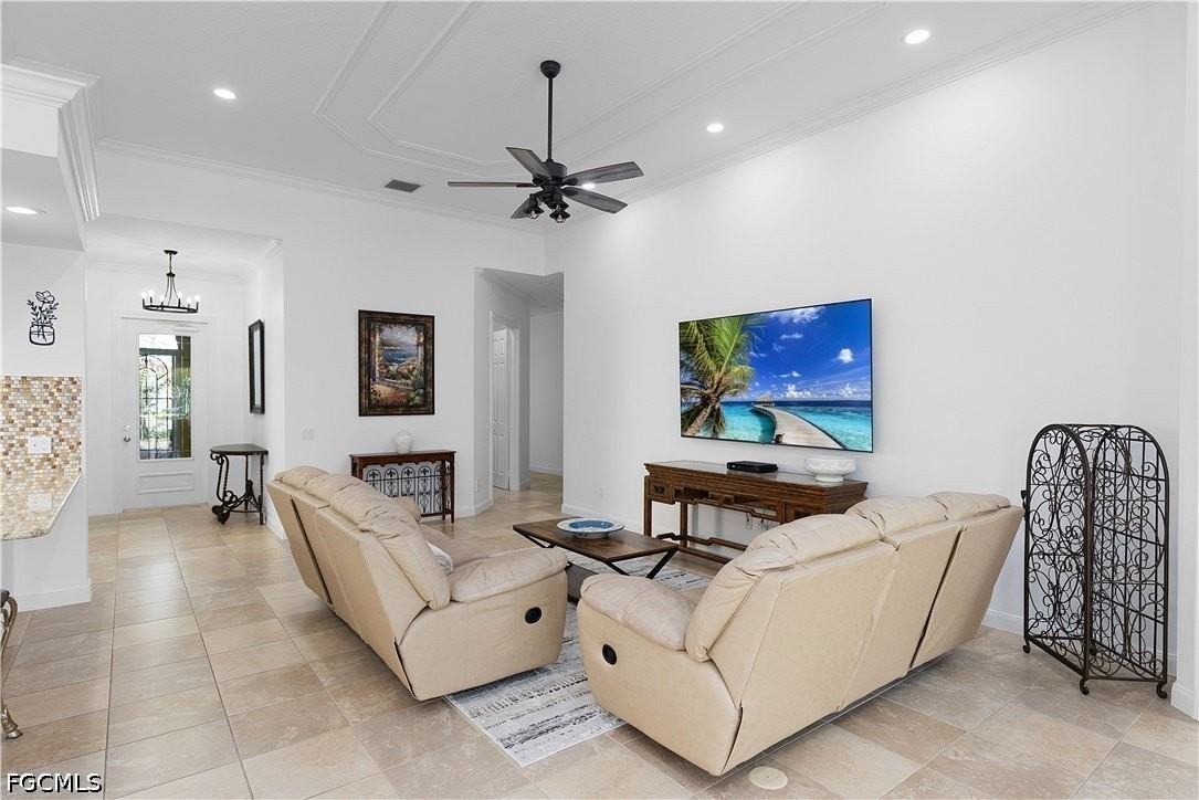 7983 Valentina Ct - Photo 3 of 47