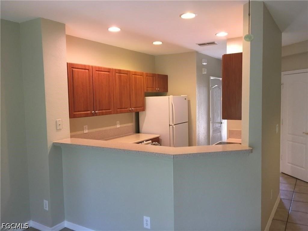 8639 Athena Ct - Photo 2 of 14