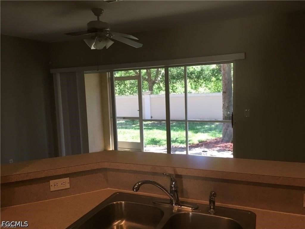 8639 Athena Ct - Photo 3 of 14
