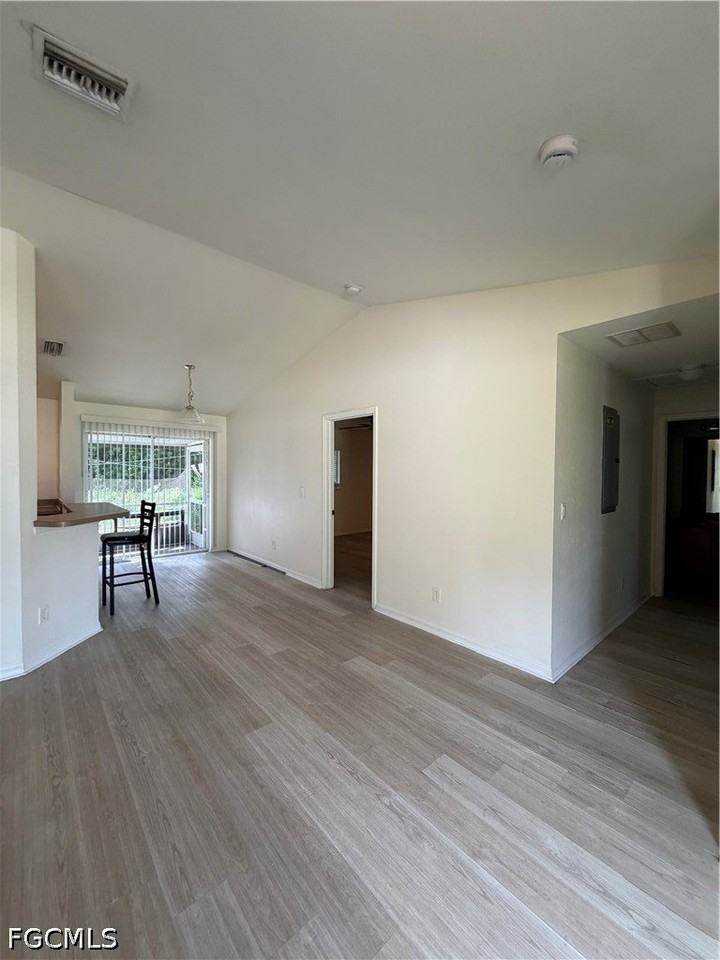 5135 25th St Sw - Photo 5 of 16
