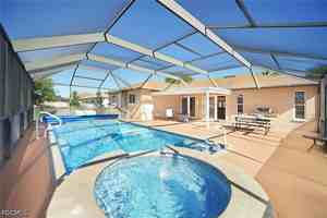 featured image of 3832 Sw 20th Ave