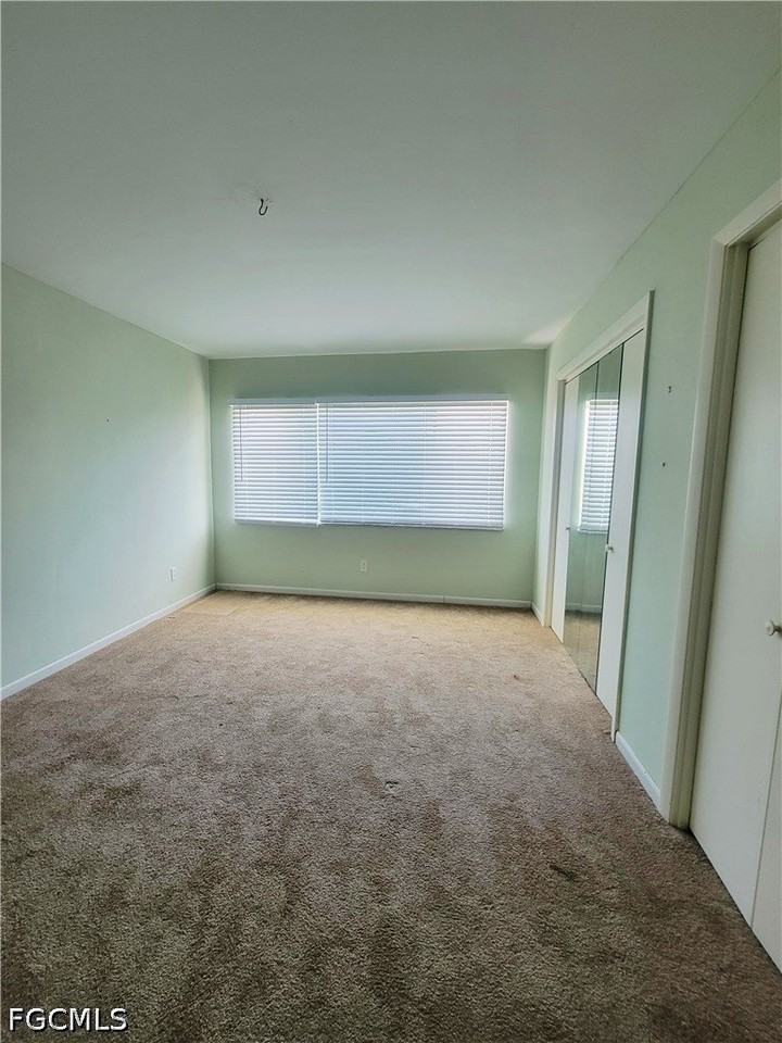 357 Joel Blvd #211 - Photo 7 of 11