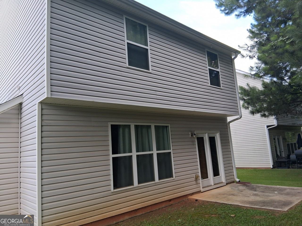 7068 Littlebrook Way - Photo 4 of 18