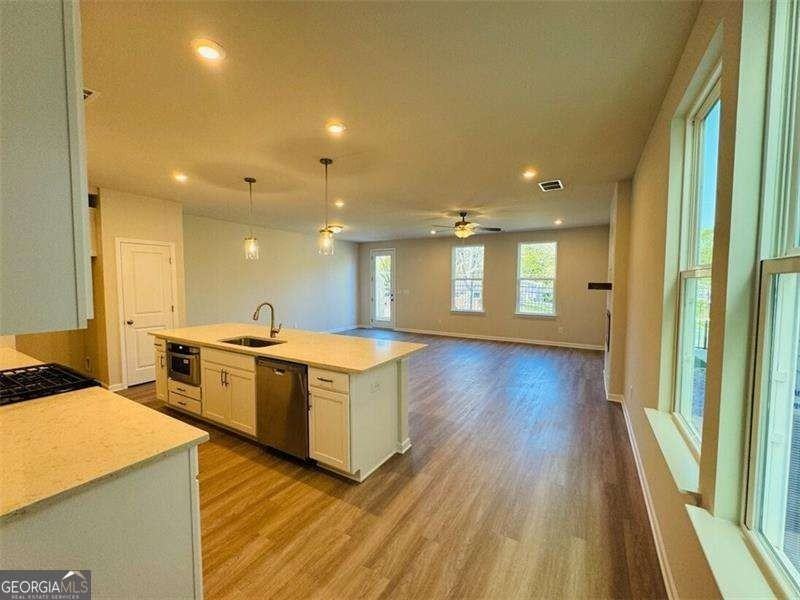 4645 Amethyst Cv - Photo 3 of 16