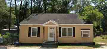 featured image of 604 W Moore St