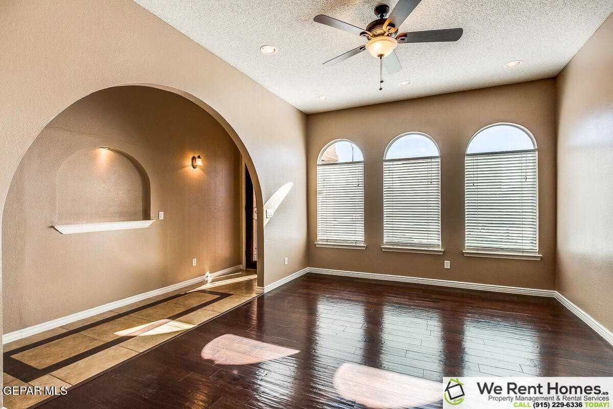 14275 Desert Bush Dr - Photo 4 of 23