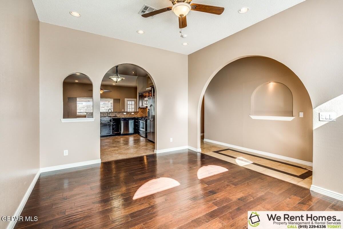 14275 Desert Bush Dr - Photo 5 of 23