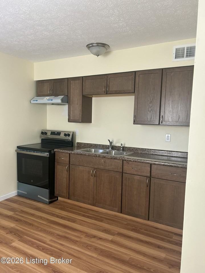 3113 Melody Acres Ln - Photo 5 of 9