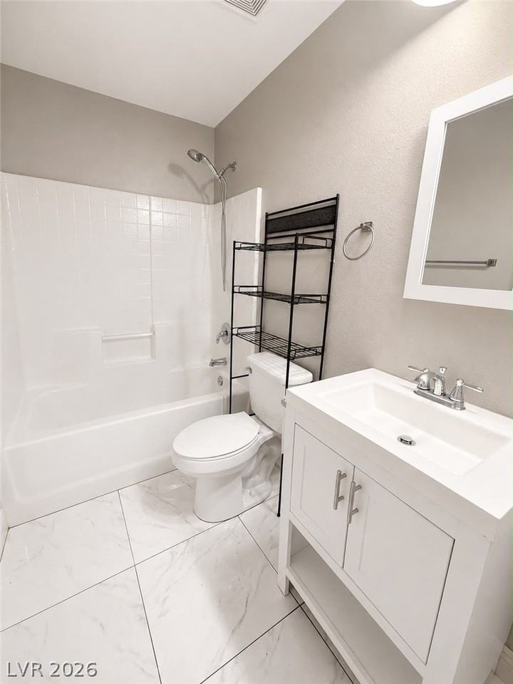 9594 Bighorn Ranch Ave - Photo 5 of 9