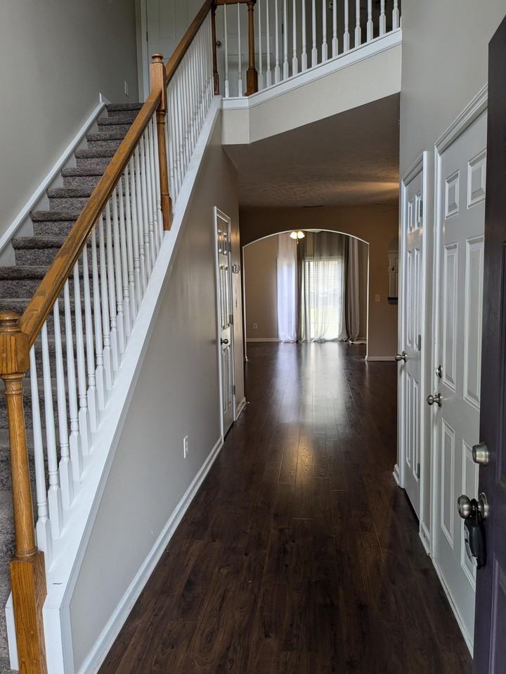 1058 Ashmore Dr #1 - Photo 6 of 26