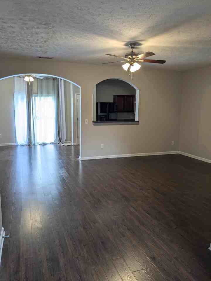 1058 Ashmore Dr #1 - Photo 7 of 26