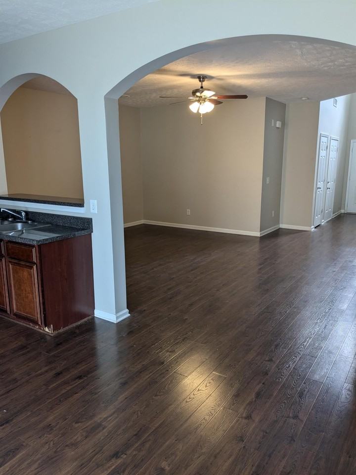1058 Ashmore Dr #1 - Photo 7 of 18