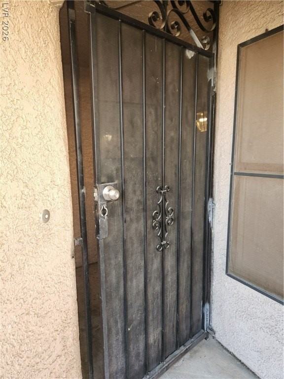 7048 Picaroon Ln - Photo 3 of 29