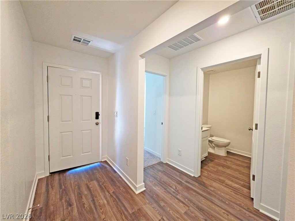 663 E Huyana Wind Dr - Photo 5 of 47