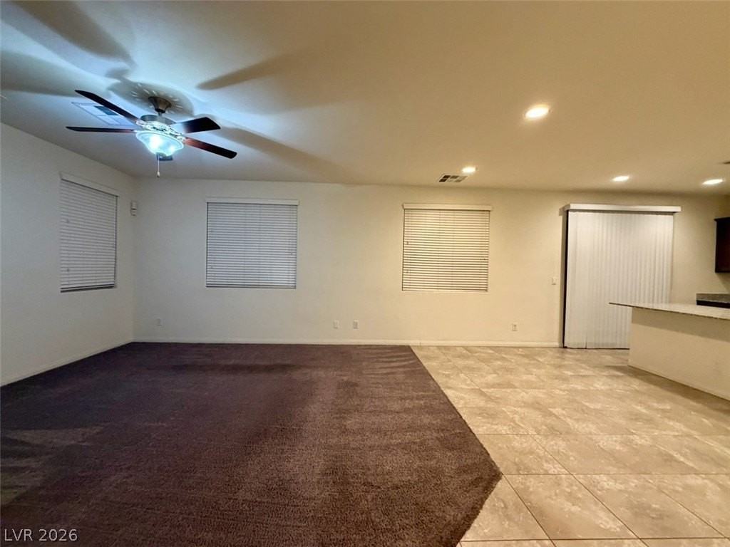 5844 Middle Rock St - Photo 6 of 40