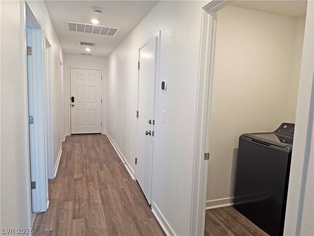 710 E Huyana Wind Dr - Photo 3 of 32