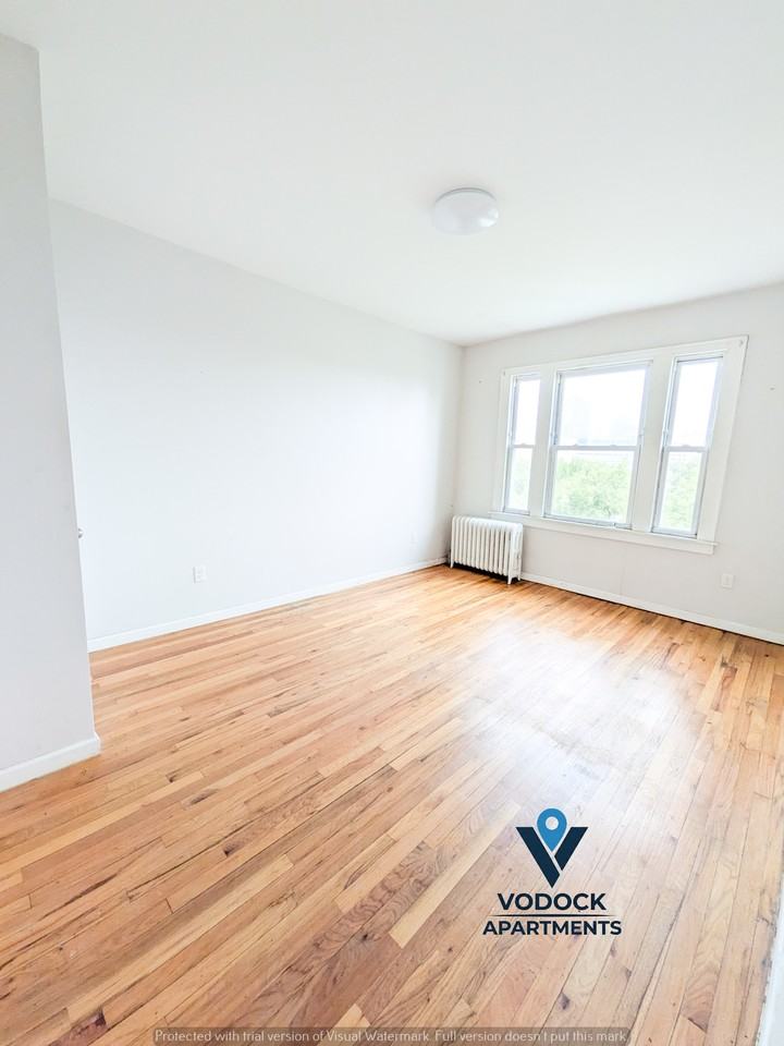 39 Charter Oak Place #E2 - Photo 7 of 11