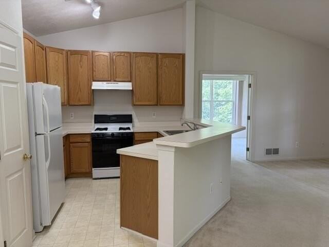 1452 Fox Pointe Cir - Photo 5 of 21