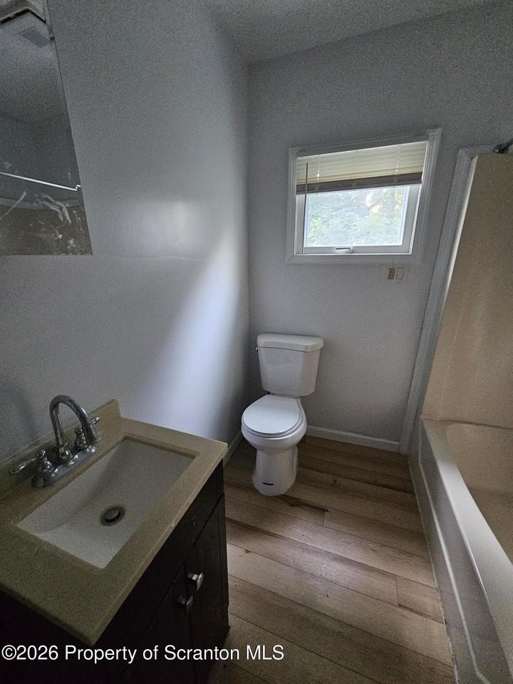 2231 Boulevard Ave - Photo 7 of 13