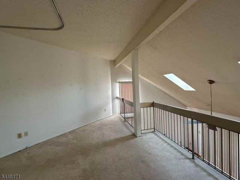 28 Spencer St - Photo 6 of 17