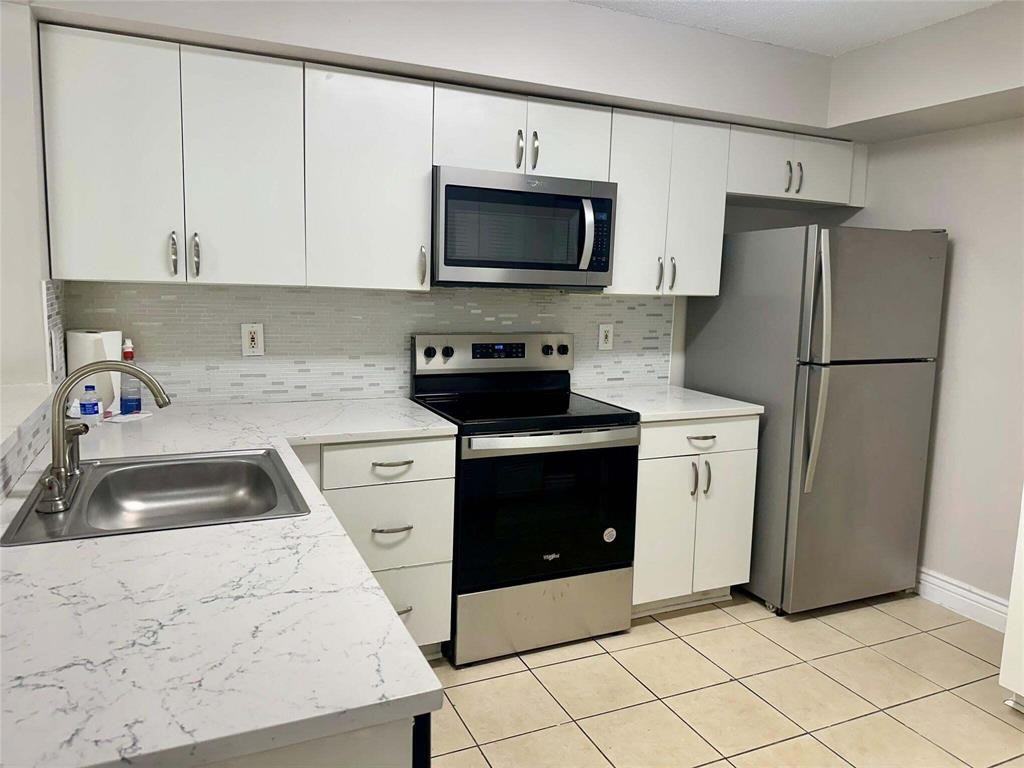 5701 Riverside Drive #205B6 - Photo 3 of 10