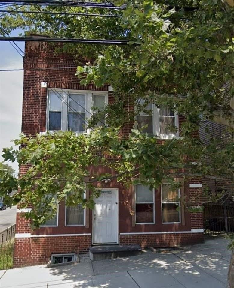 286 Manhattan Ave #2N - Photo 4 of 4