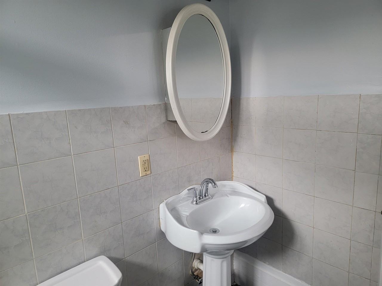 291 Cator Ave #3 - Photo 6 of 12