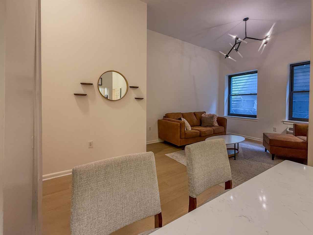 44 Sherman Ave - Photo 6 of 13